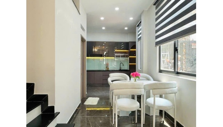 NHÀ ĐẸP✨ 4❌12M², 2 TẦNG, 3PN, HẺM Ô TÔ, GÒ VẤP, NHỈNH 4.X TỶ TL